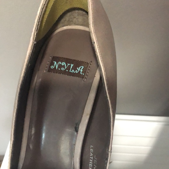 NYLA leather platform heels - Picture 6 of 12